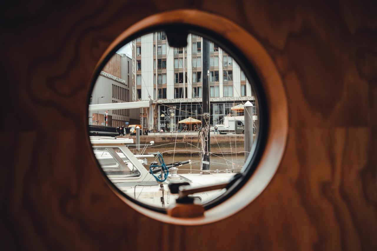 Wikkelboats At Wijnhaven Hotel Rotterdam Kültér fotó